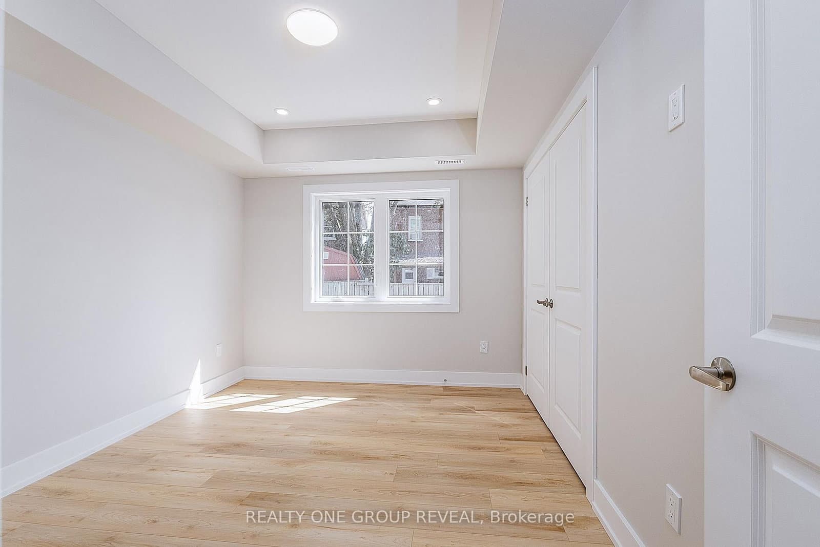 24 Queen Street, Unit 1 thumbnail 14