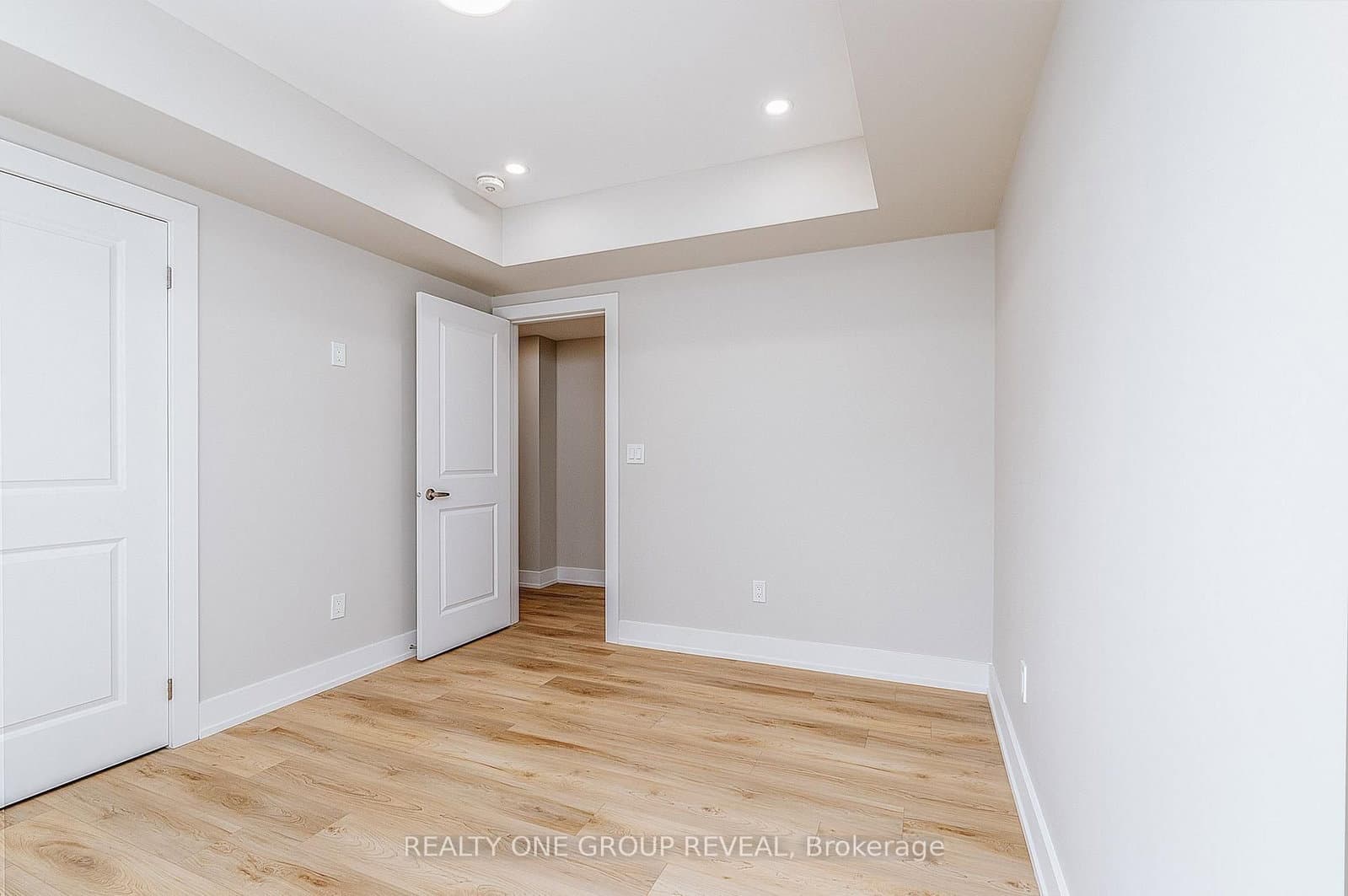24 Queen Street, Unit 1 thumbnail 15