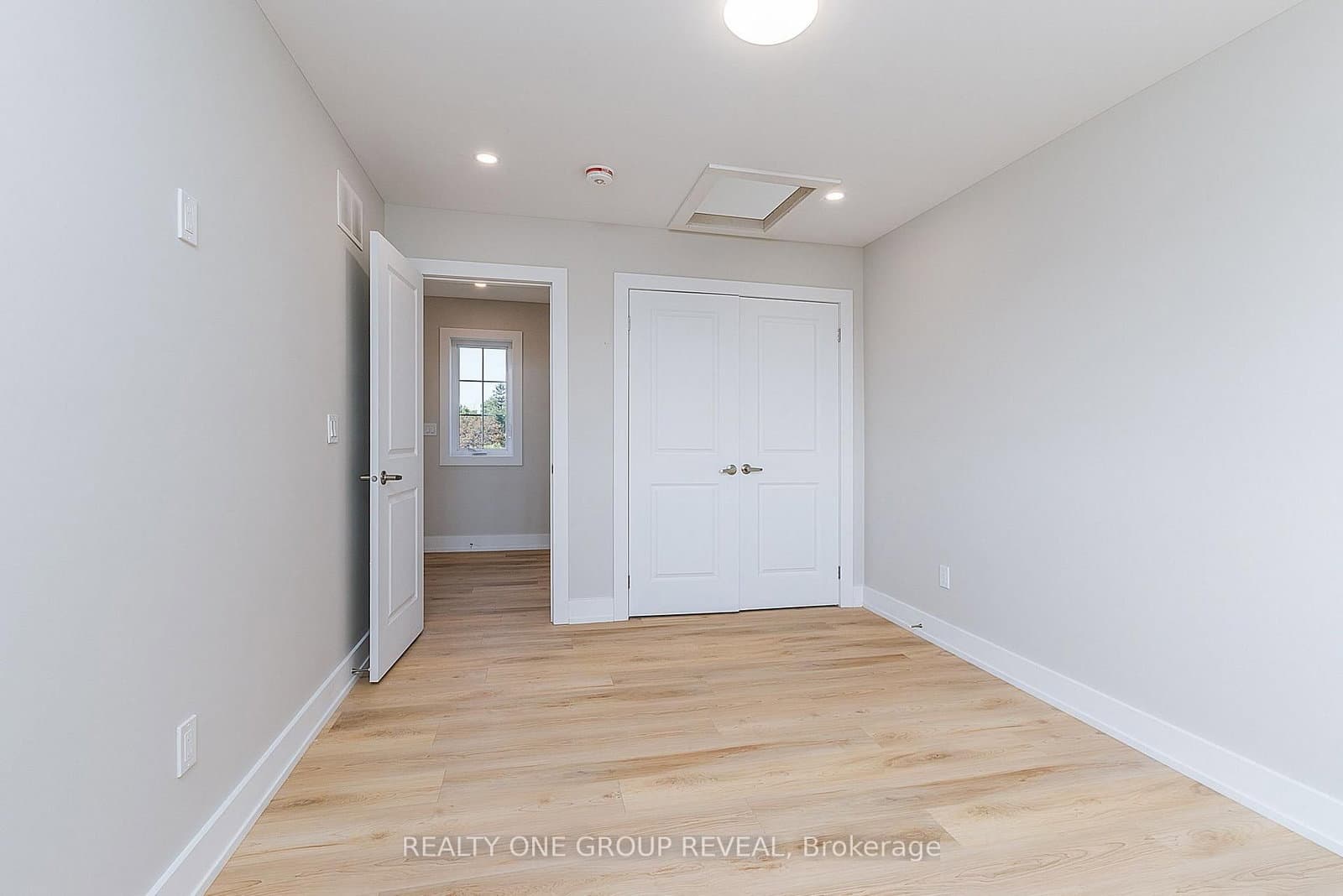 24 Queen Street, Unit 2 thumbnail 12