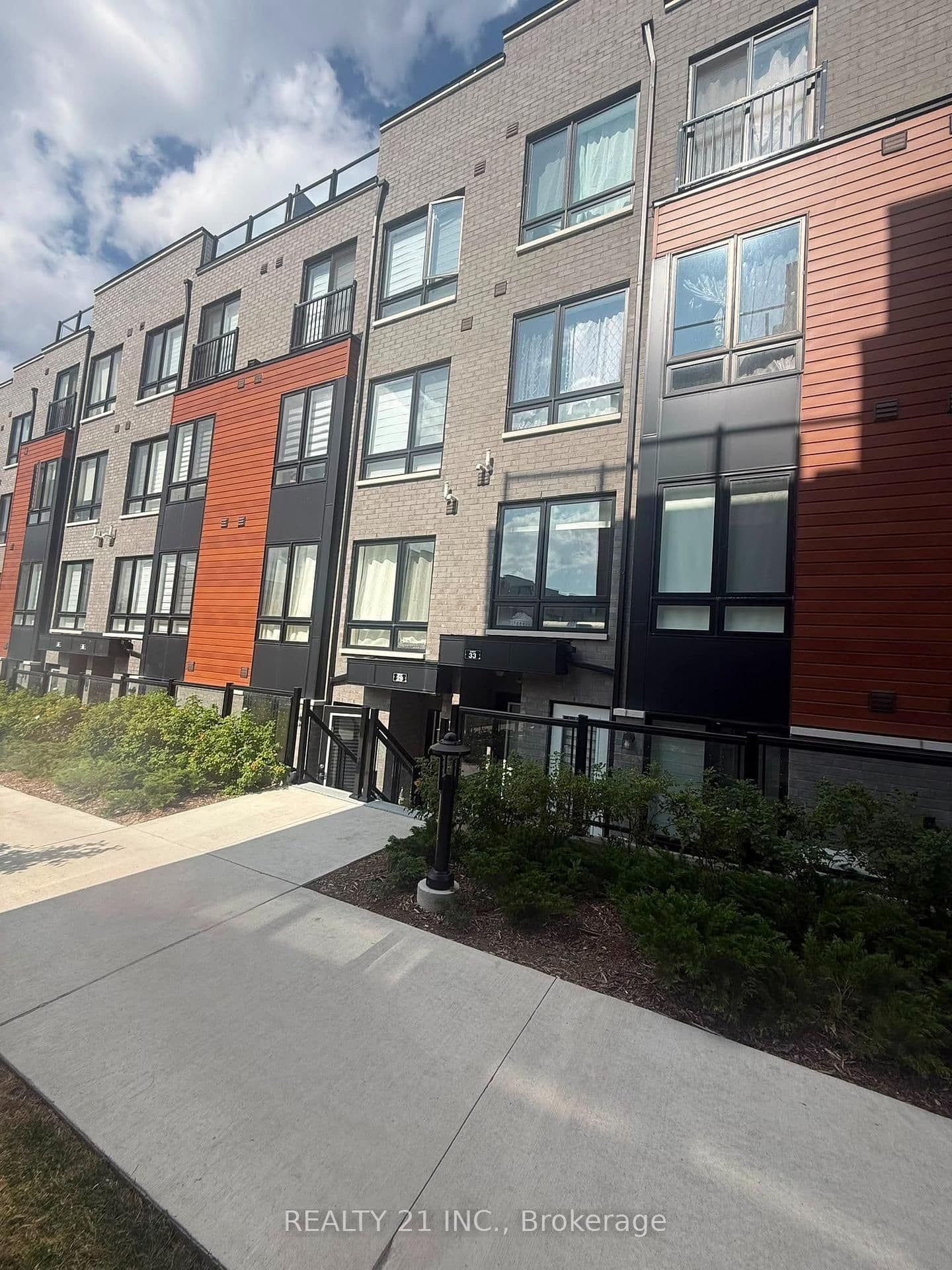 30 Liben Way, Unit 29 - Image 1