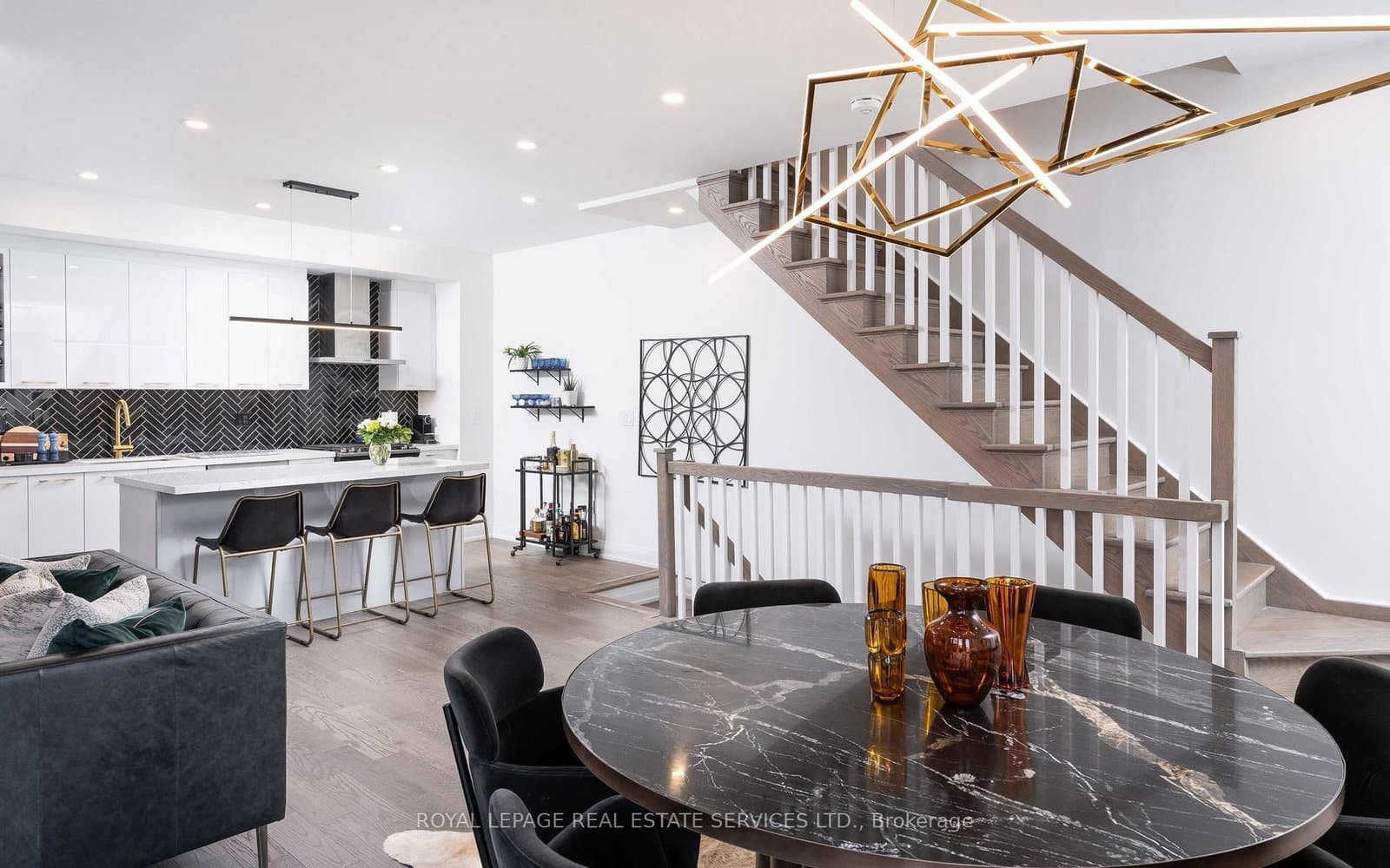 169 Jones Avenue, Unit 2 thumbnail 11