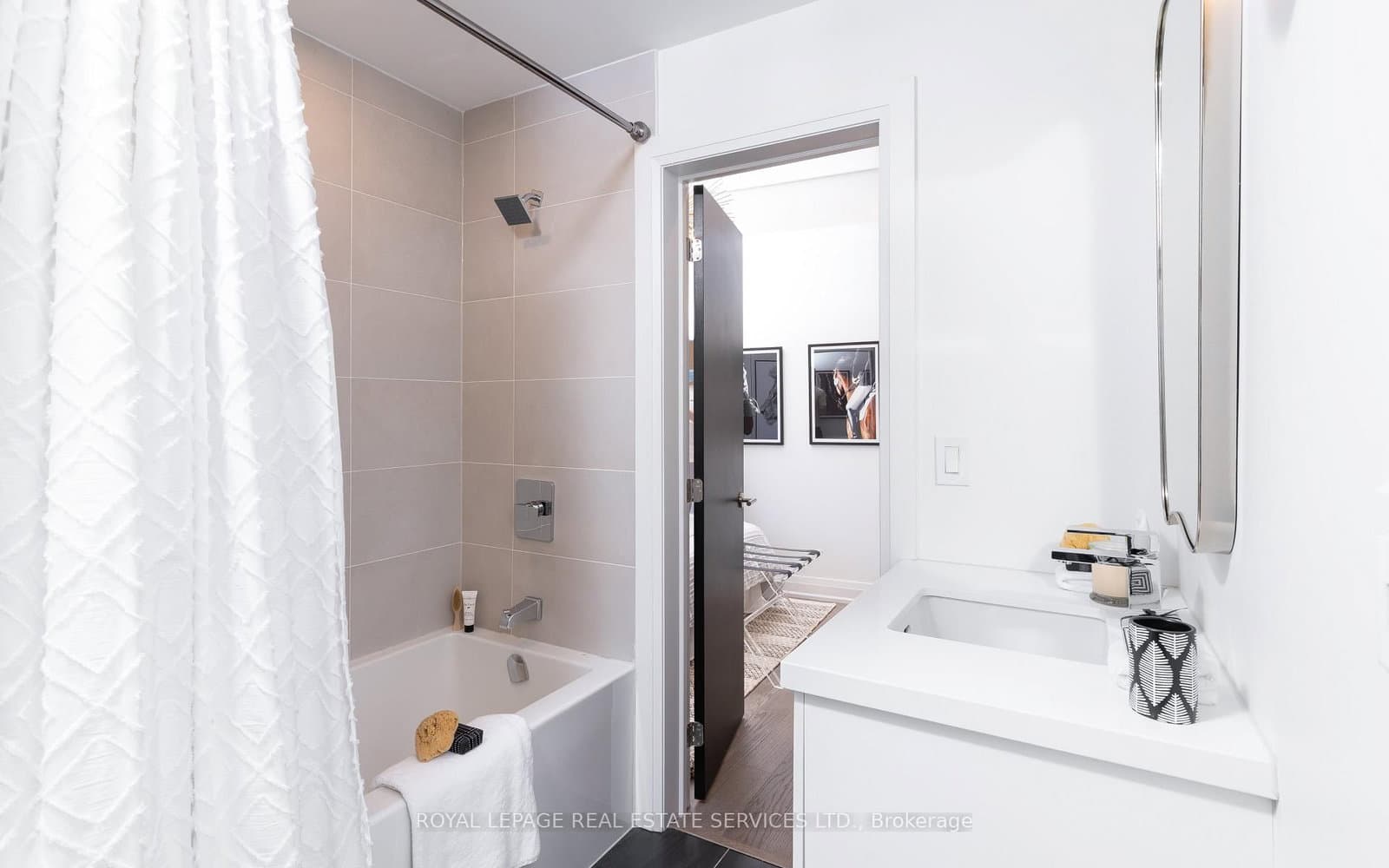 169 Jones Avenue, Unit 2 thumbnail 18