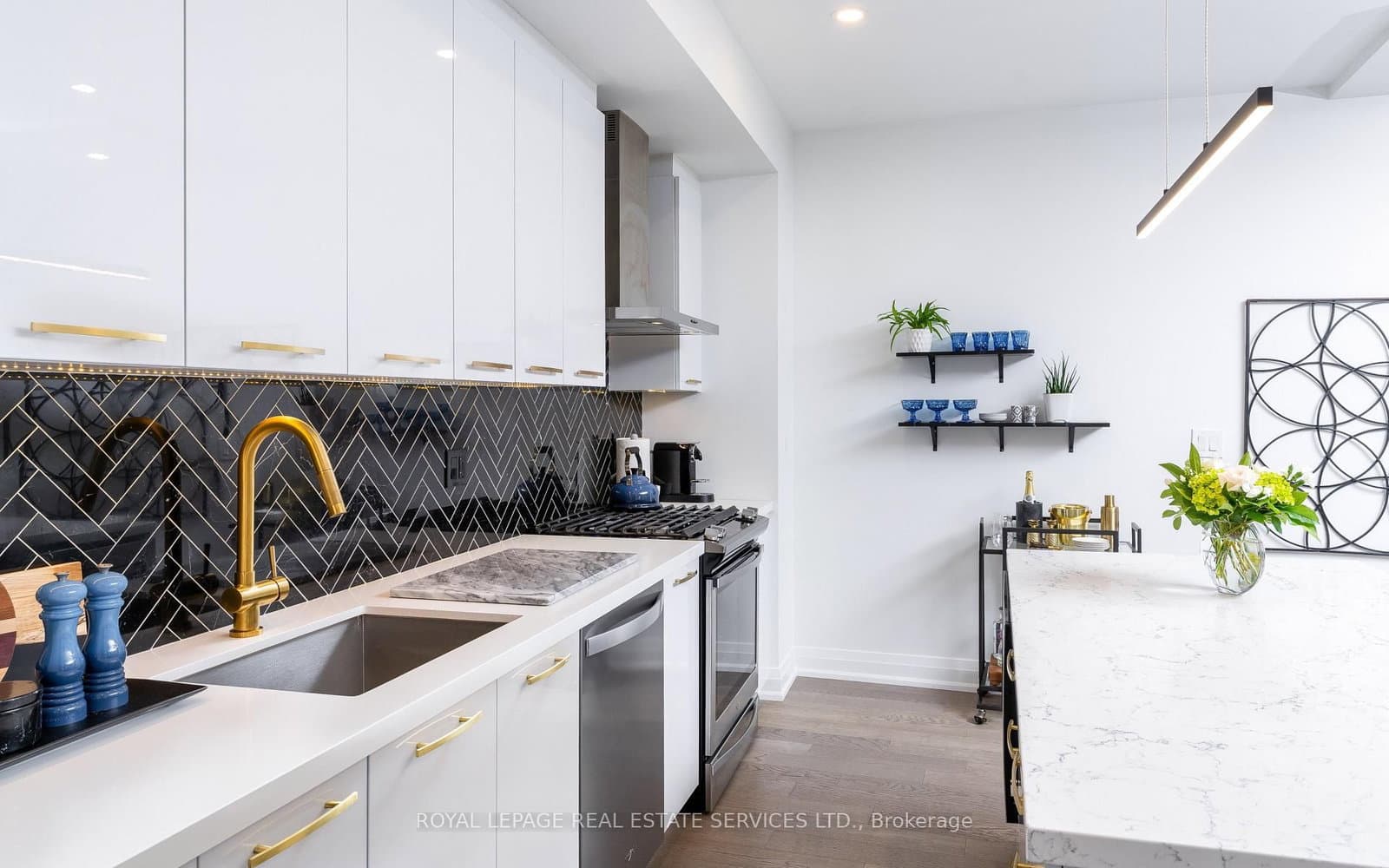 169 Jones Avenue, Unit 2 thumbnail 4
