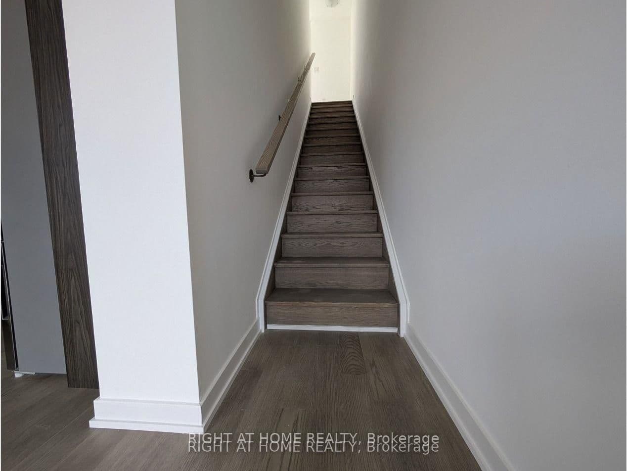 188 Angus Drive, Unit 19 thumbnail 12