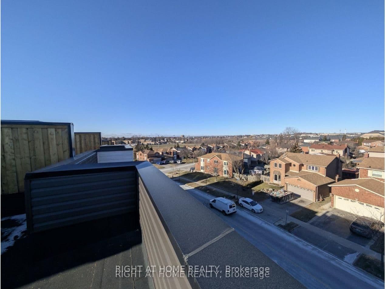 188 Angus Drive, Unit 19 thumbnail 3