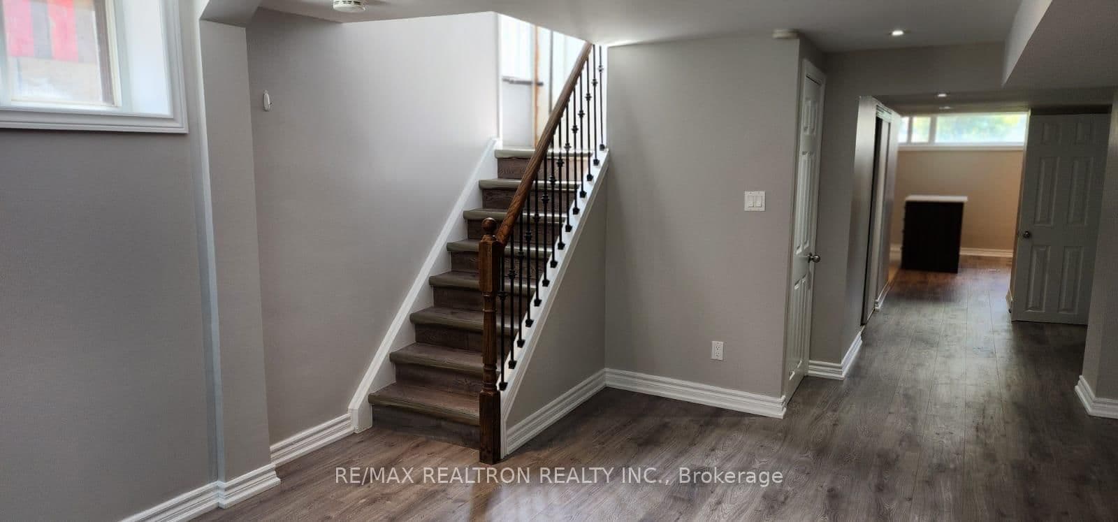 70 Clementine Square, Unit Bsmnt thumbnail 9