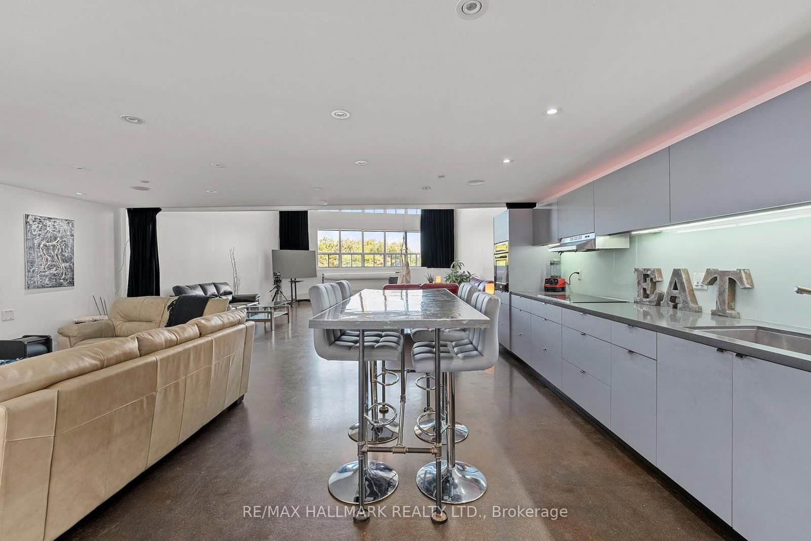 1173 Dundas Street E, Unit 226 thumbnail 10