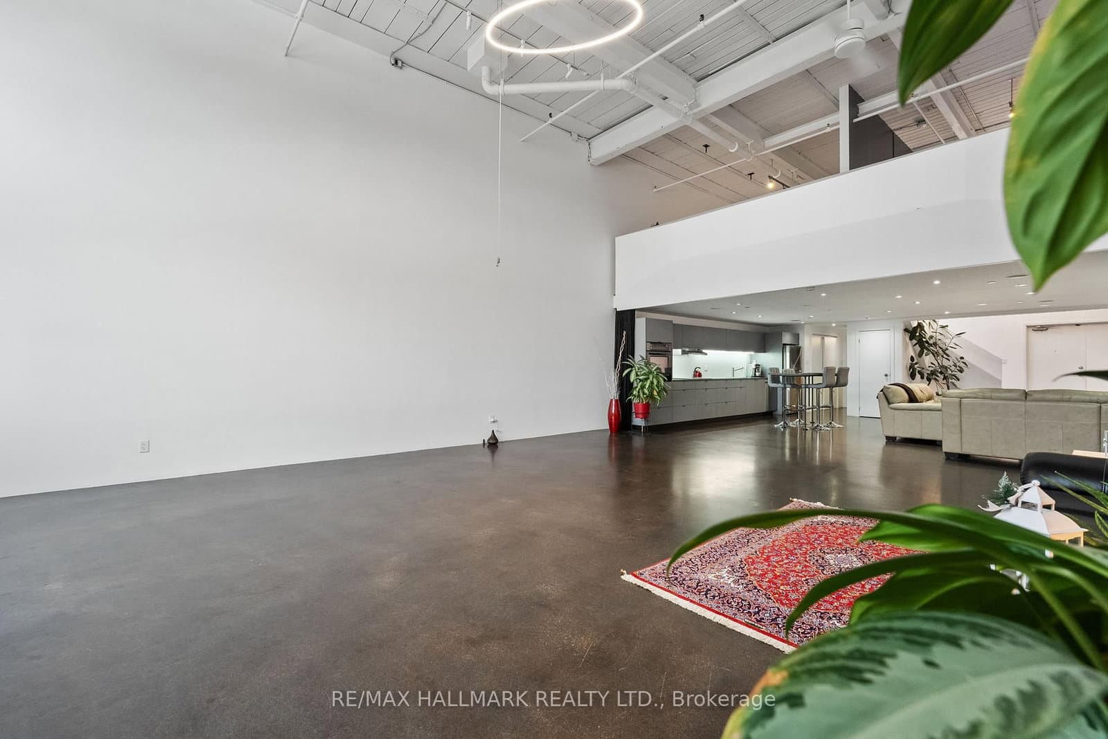 1173 Dundas Street E, Unit 226 thumbnail 33