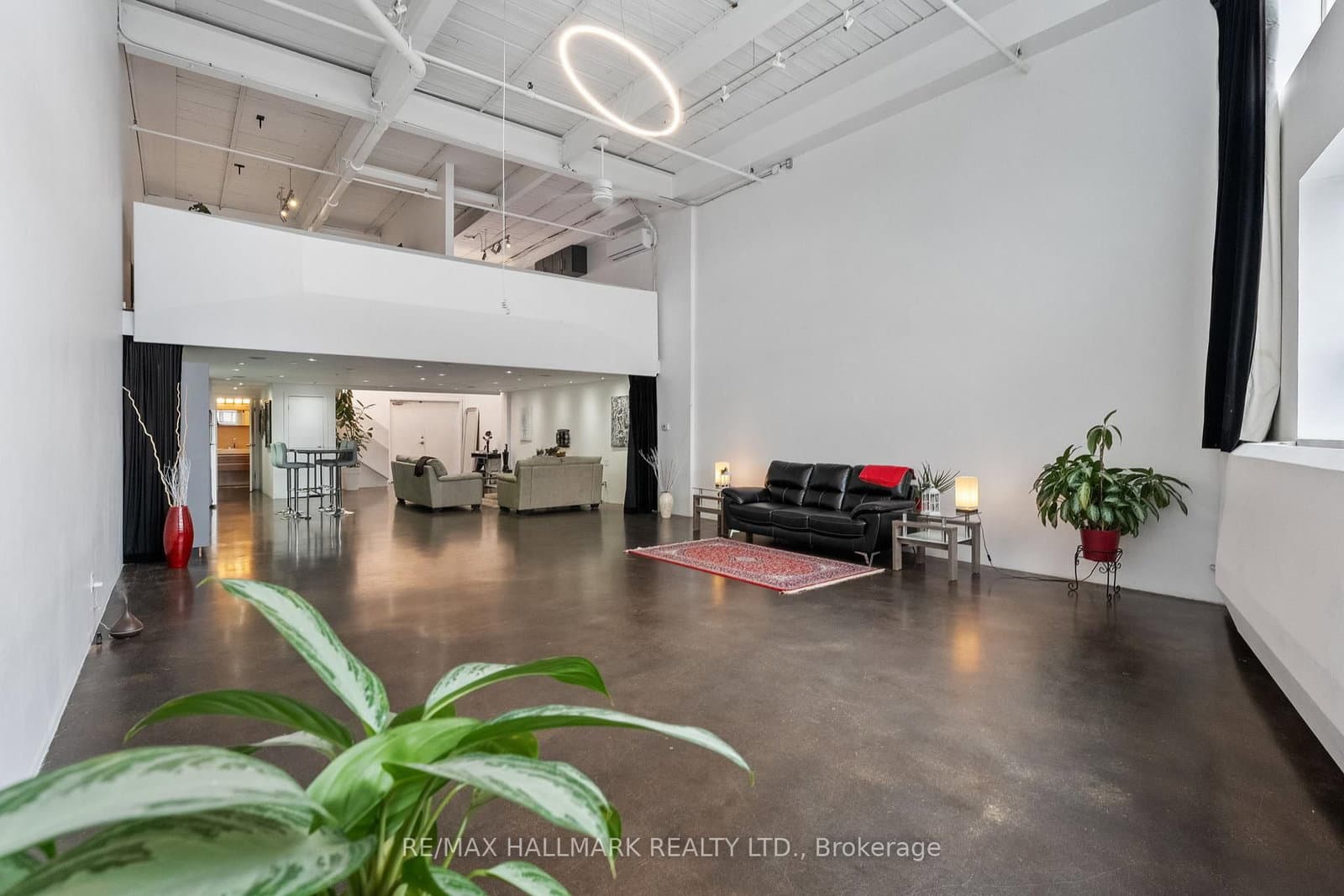 1173 Dundas Street E, Unit 226 thumbnail 34