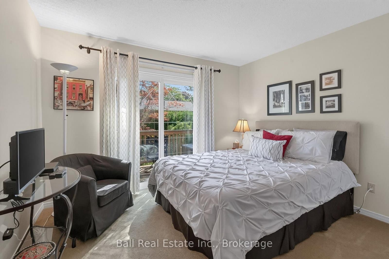 1517 Silver Spruce Drive thumbnail 25