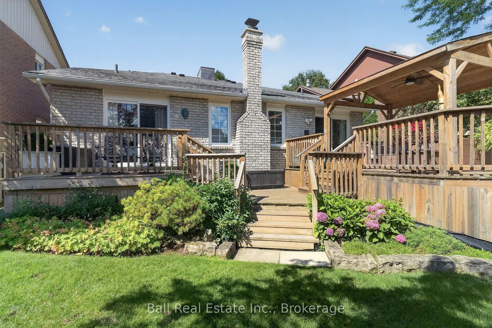 1517 Silver Spruce Drive thumbnail 38