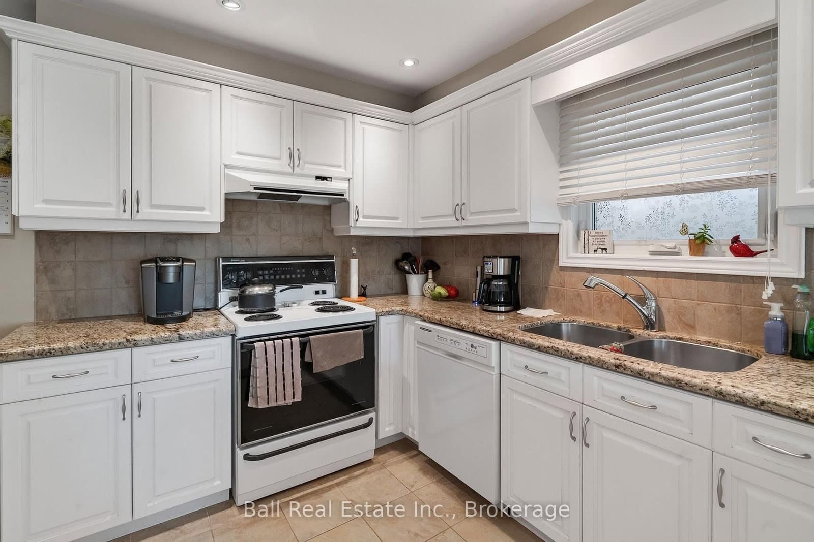 1517 Silver Spruce Drive thumbnail 8