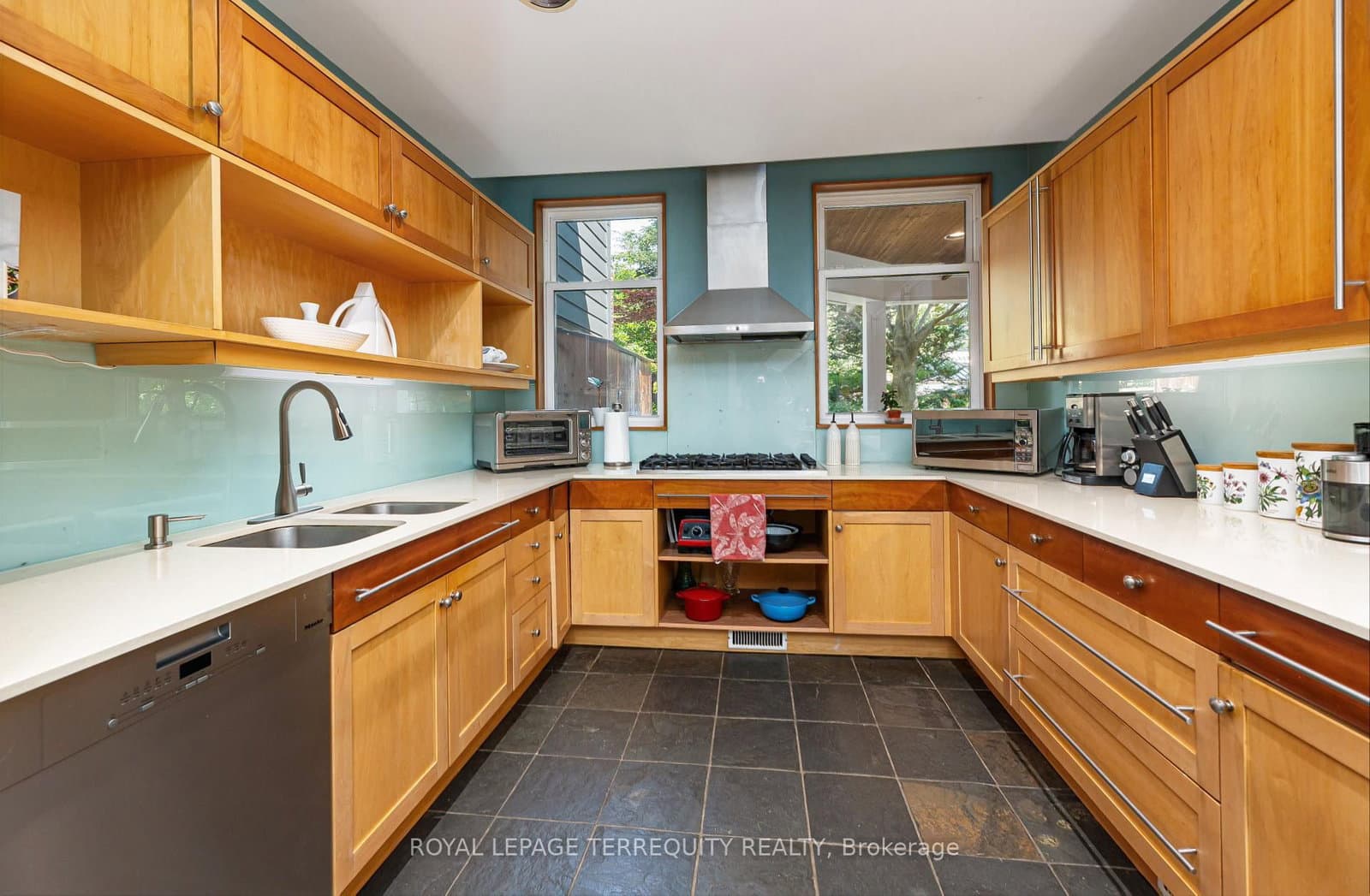 89 Leuty Avenue thumbnail 13