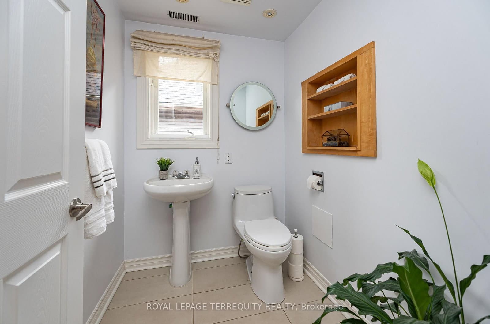 89 Leuty Avenue thumbnail 21