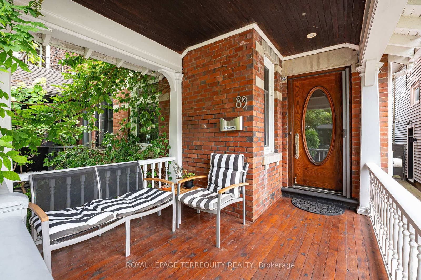 89 Leuty Avenue thumbnail 4