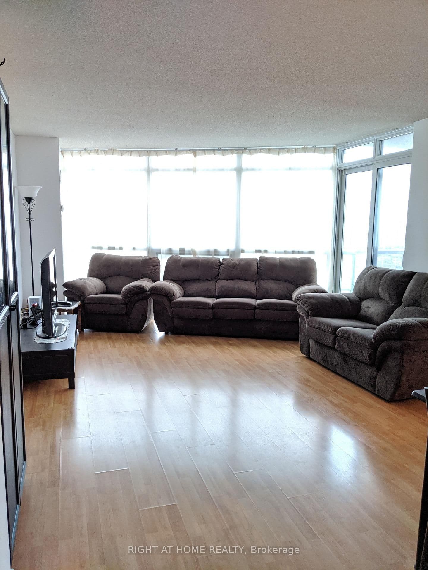 83 Borough Drive, Unit 3405 thumbnail 8