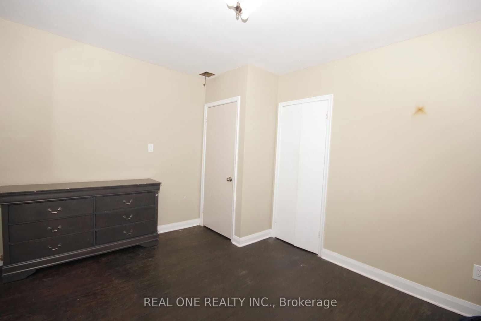 157 Shropshire Drive, Unit Main thumbnail 13
