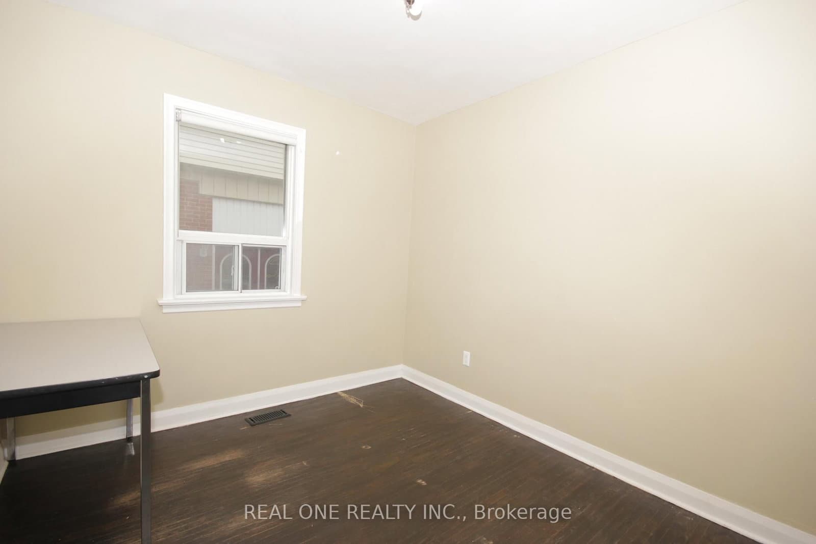 157 Shropshire Drive, Unit Main thumbnail 8