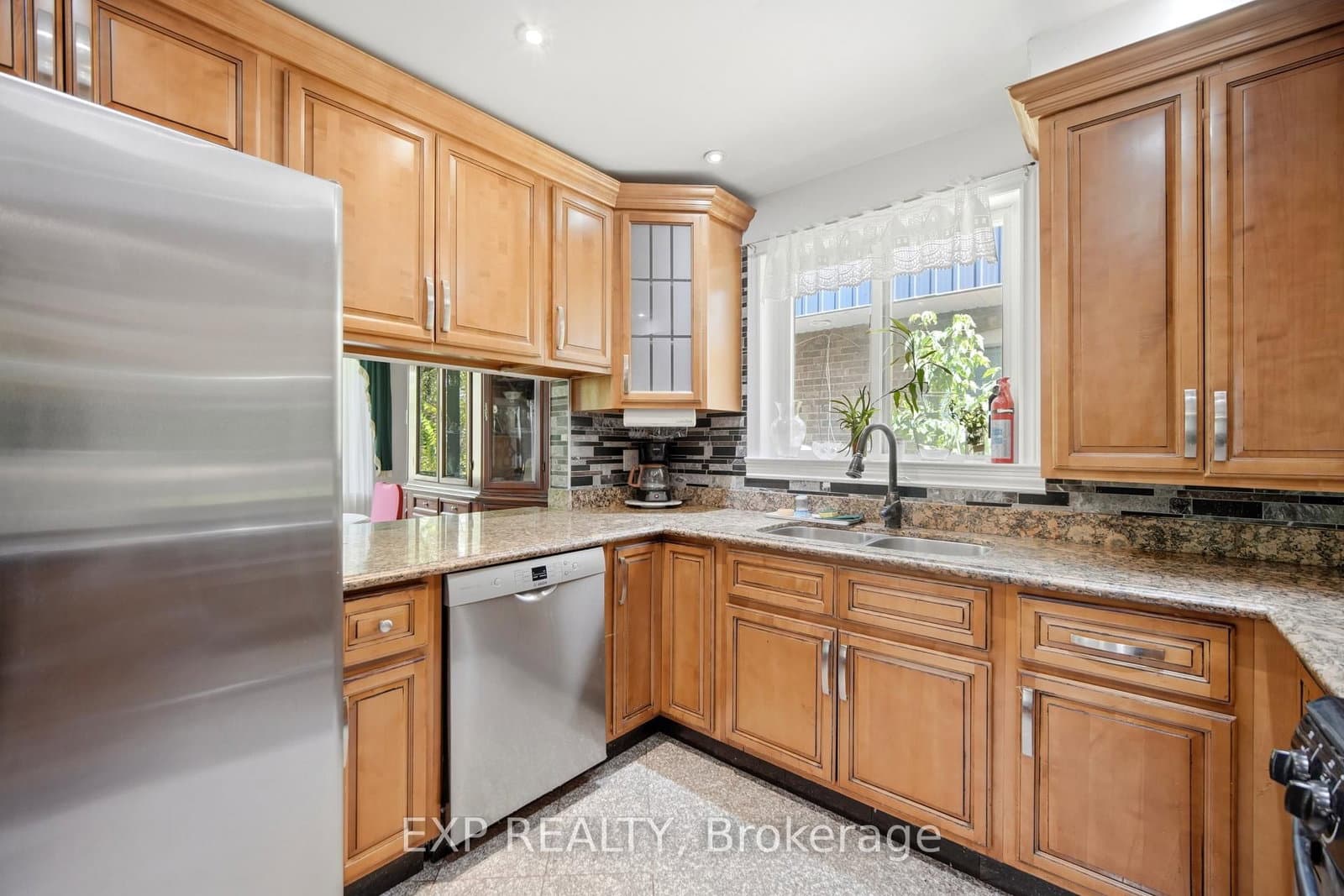 43 Ridgemoor Avenue thumbnail 13