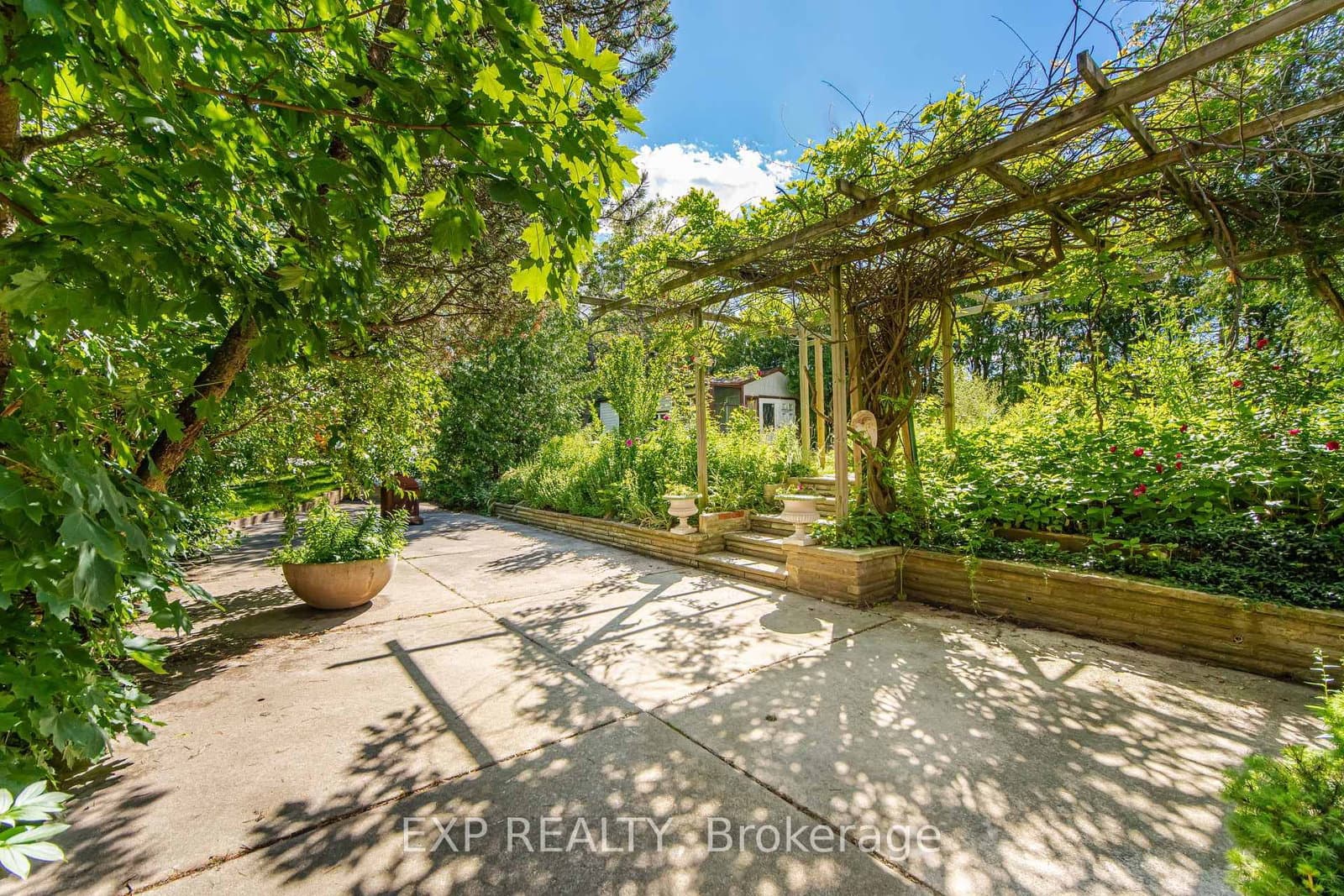 43 Ridgemoor Avenue thumbnail 46