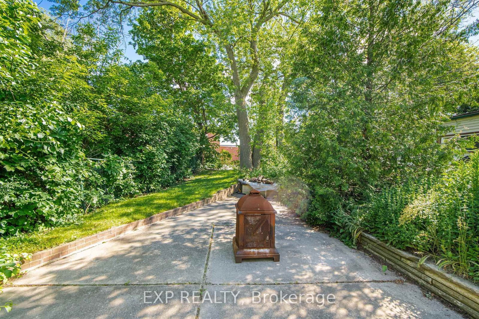 43 Ridgemoor Avenue thumbnail 47