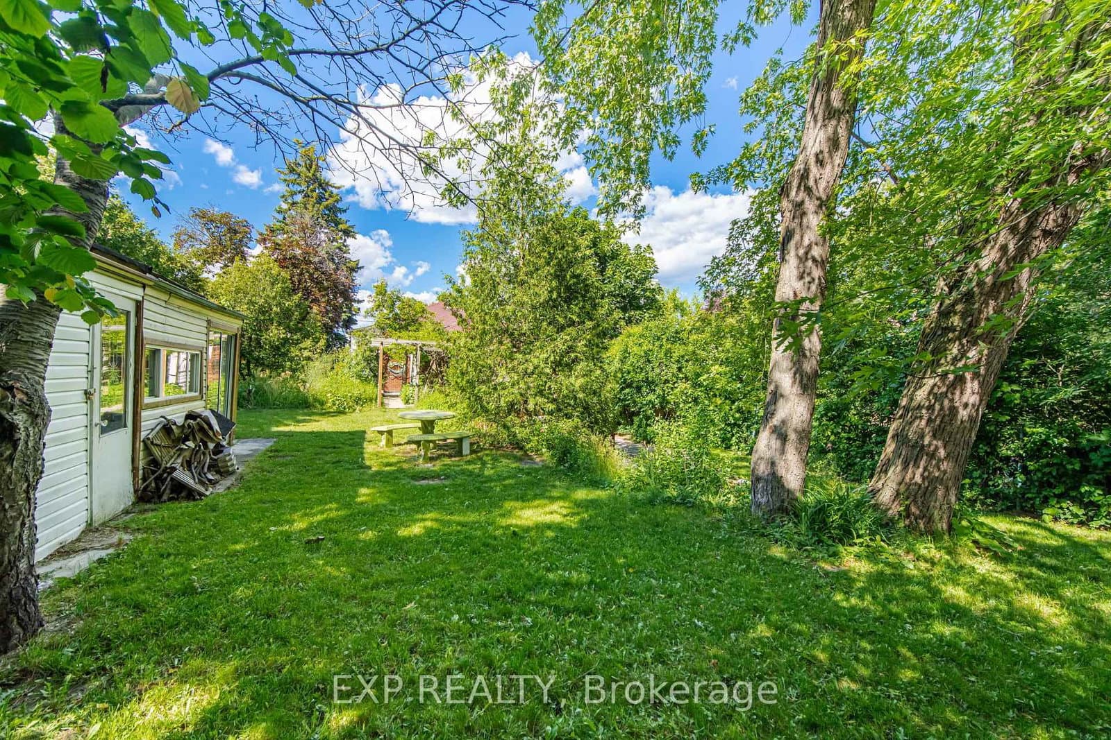 43 Ridgemoor Avenue thumbnail 49
