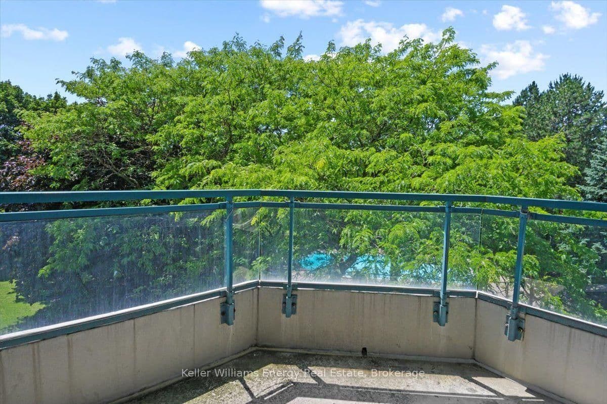 4727 Sheppard Avenue E, Unit 312 thumbnail 11