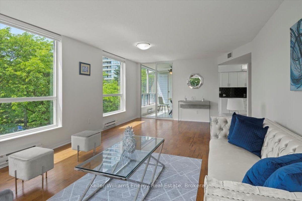 4727 Sheppard Avenue E, Unit 312 thumbnail 22
