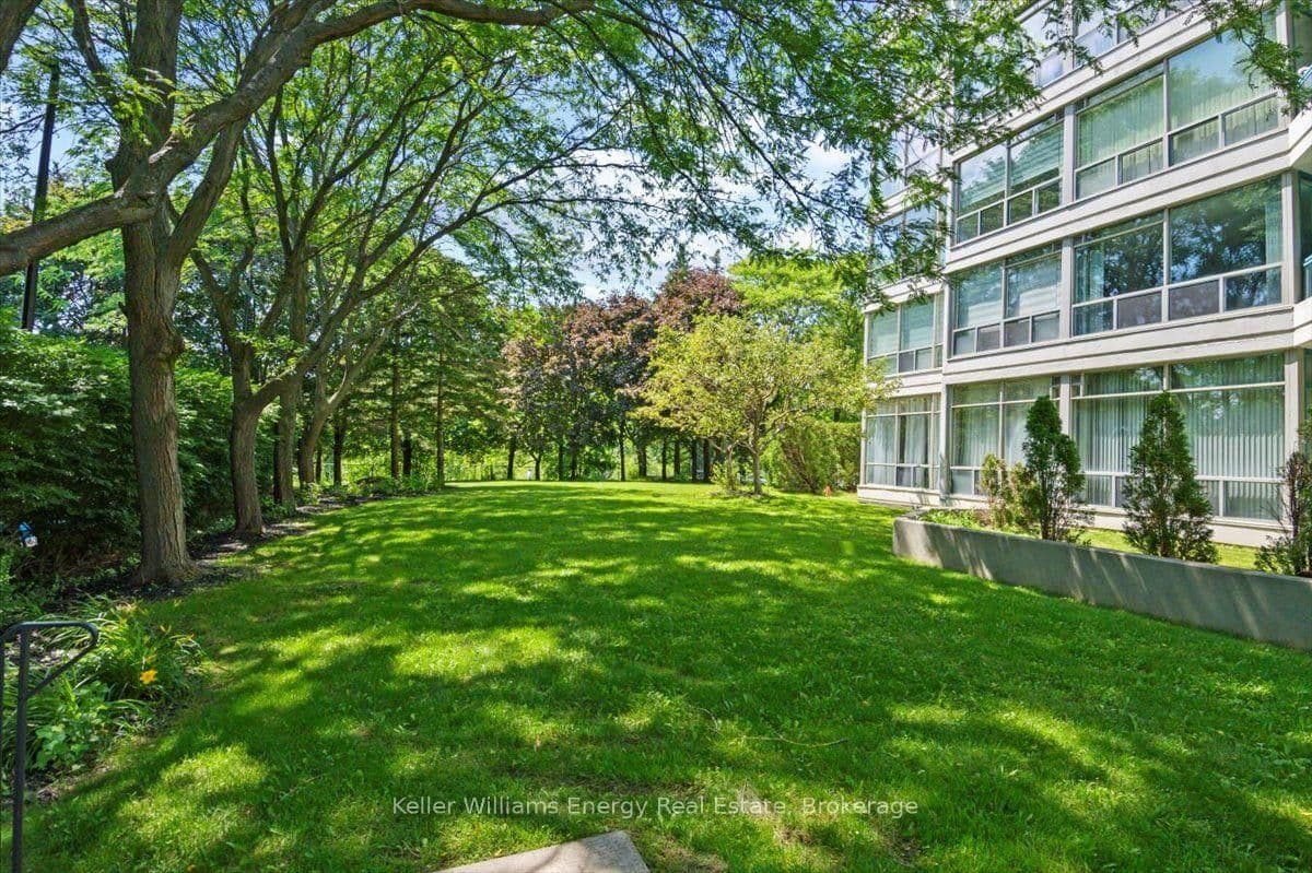 4727 Sheppard Avenue E, Unit 312 thumbnail 4
