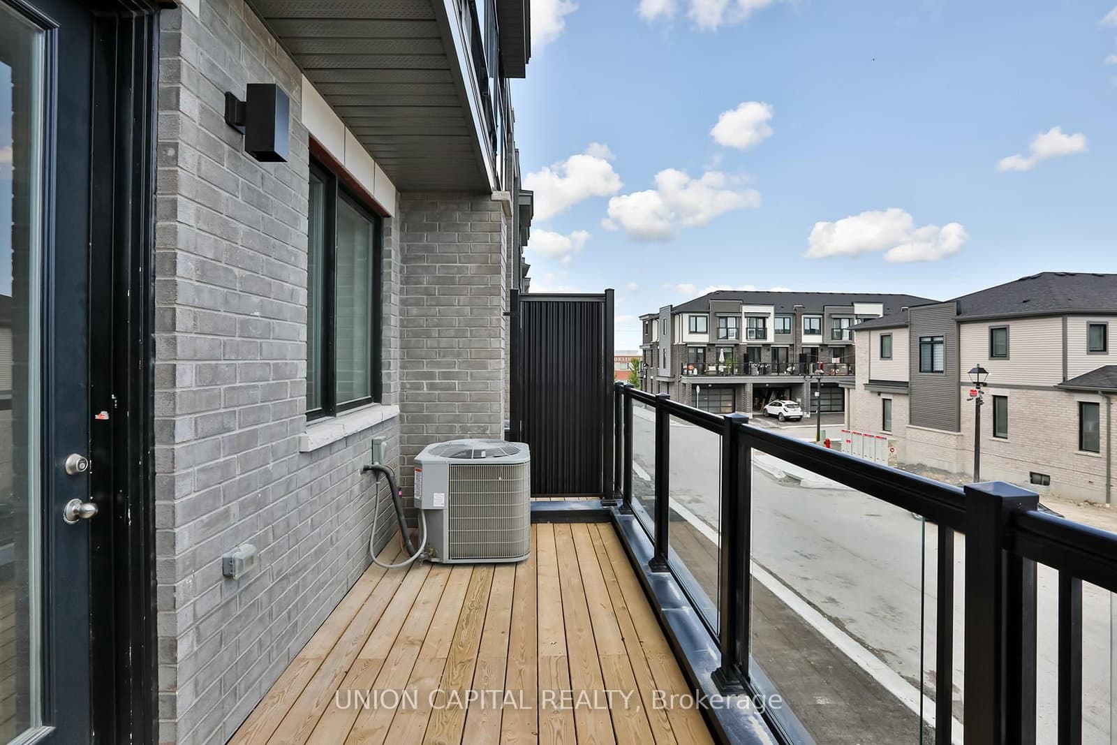 83 Sorbara Way thumbnail 41