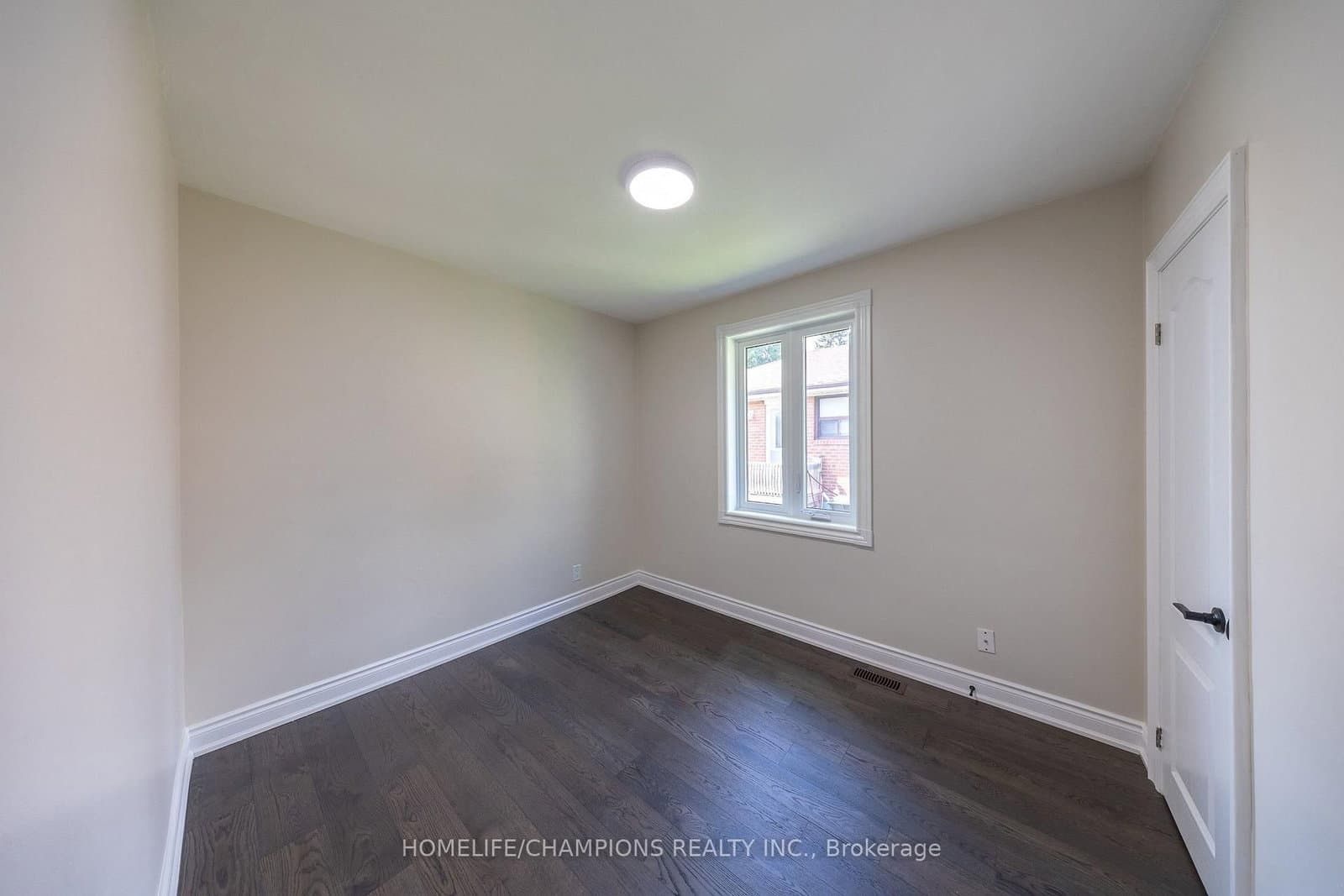 1083 Birchmount Road thumbnail 14