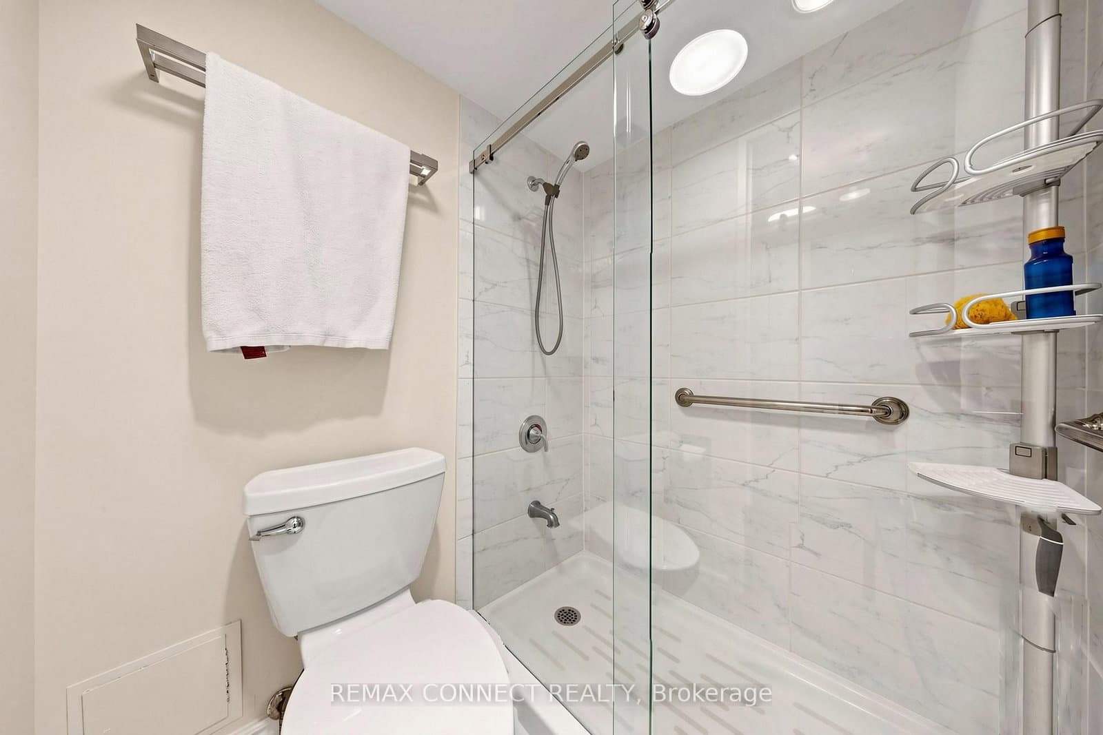 121 Ling Road, Unit 1207 thumbnail 16