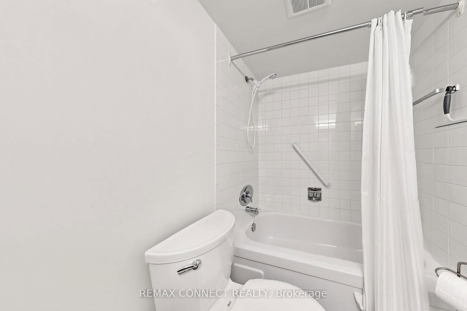 121 Ling Road, Unit 1207 thumbnail 22