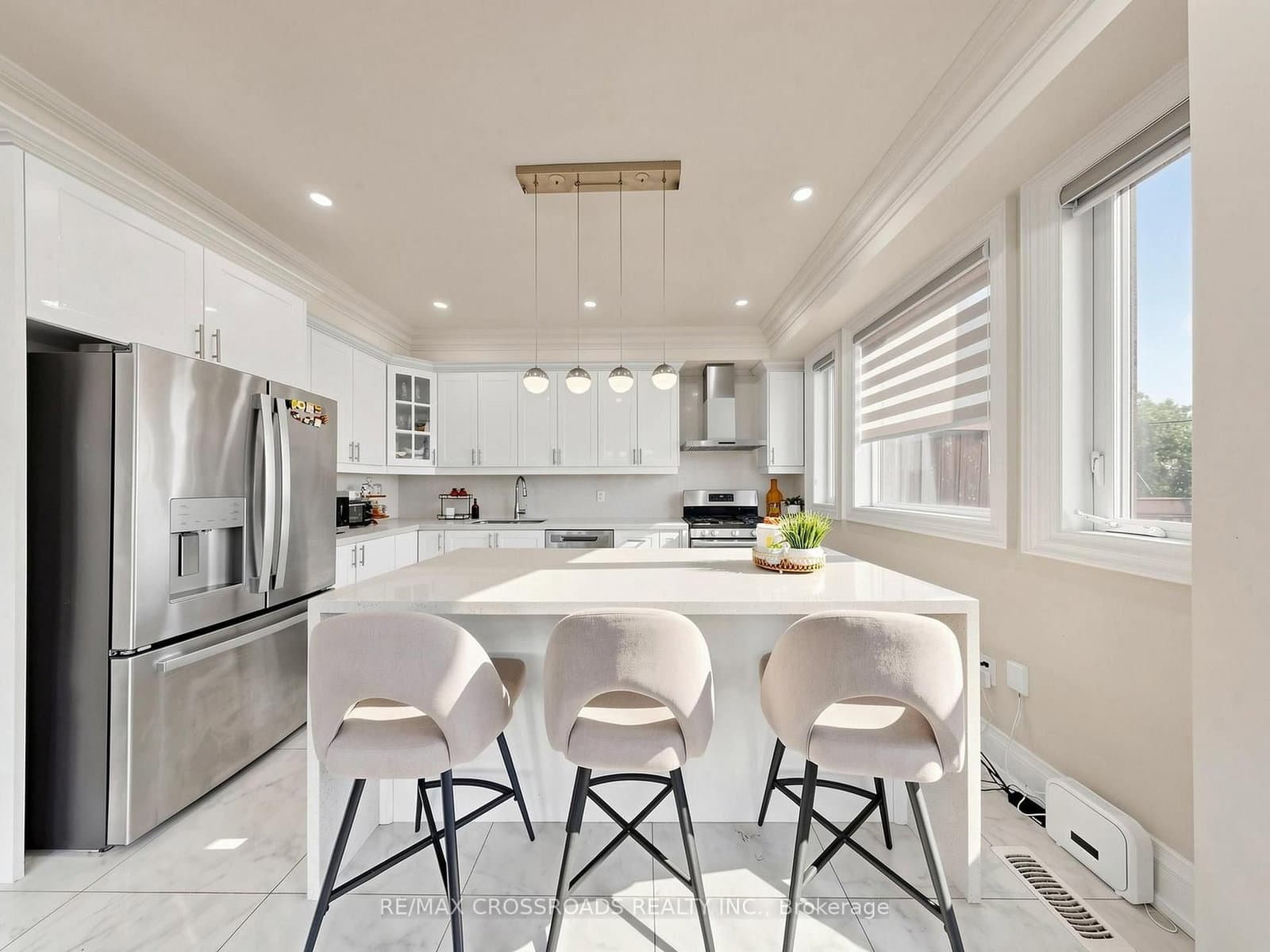 478 Aylesworth Avenue E thumbnail 15