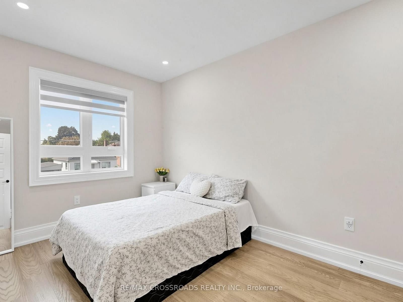 478 Aylesworth Avenue E thumbnail 25