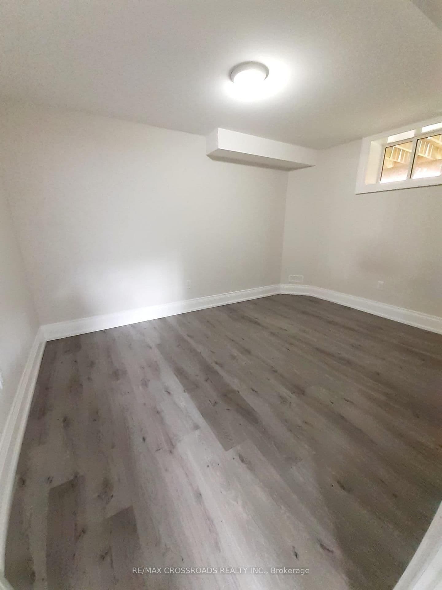 478 Aylesworth Avenue E thumbnail 43