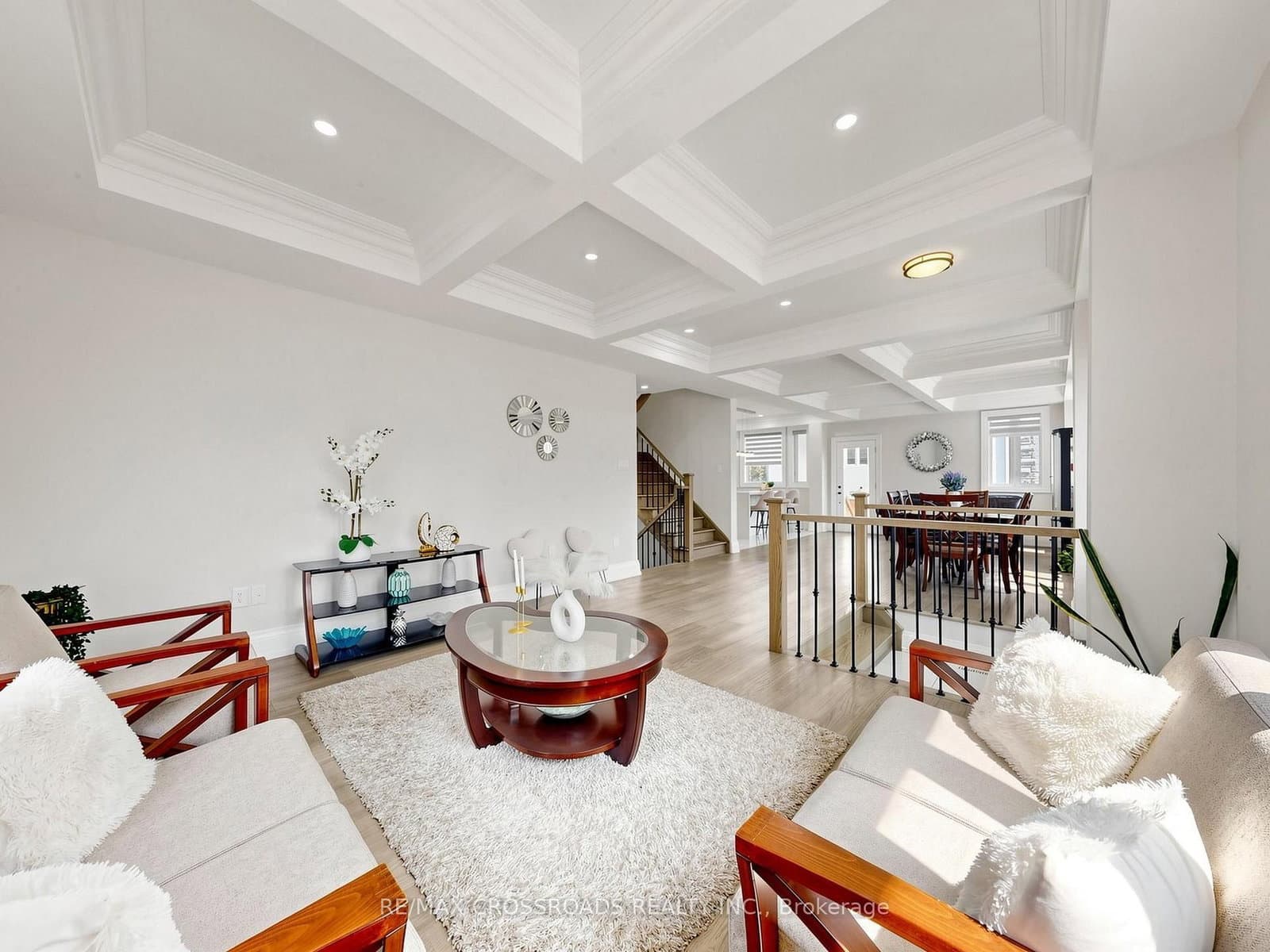 478 Aylesworth Avenue E thumbnail 9
