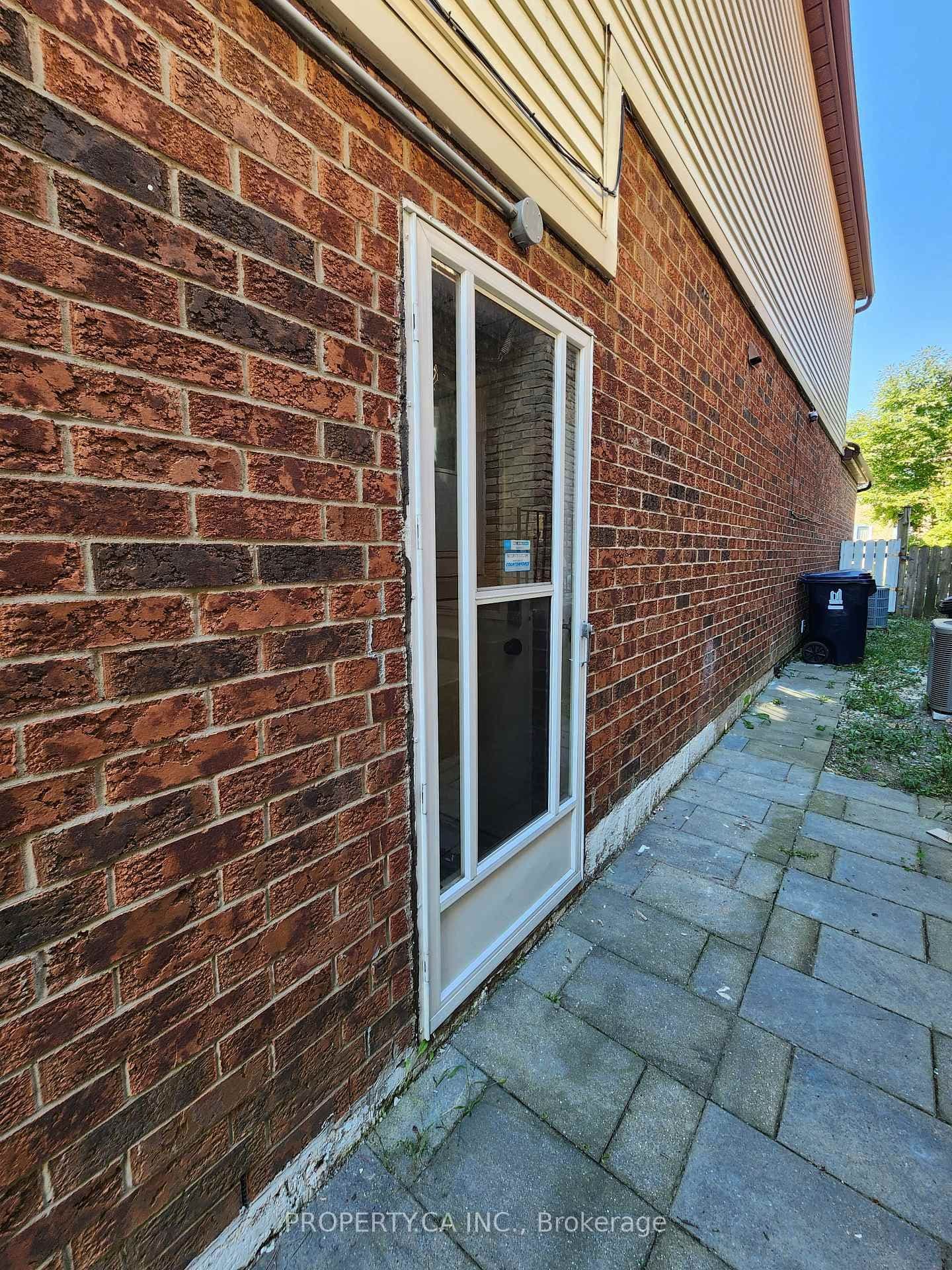 159 Sandyhook Square, Unit BSMT thumbnail 16