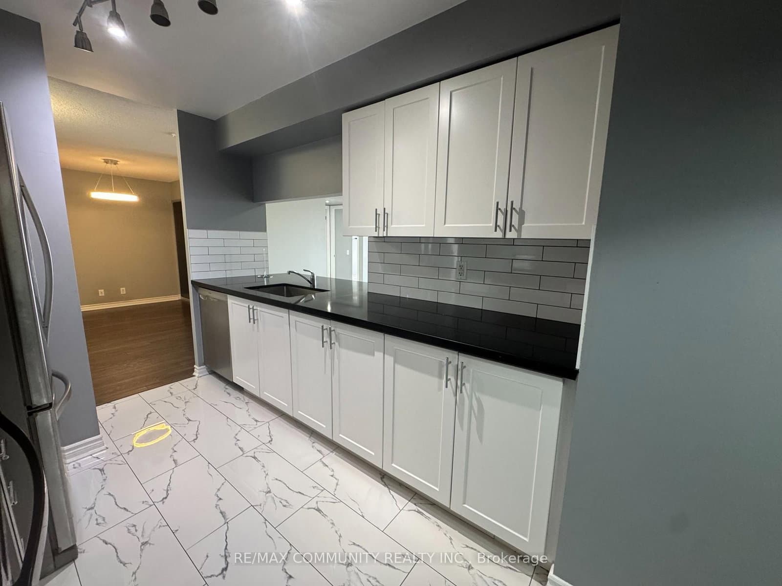 18 Mondeo Drive, Unit 541 thumbnail 19