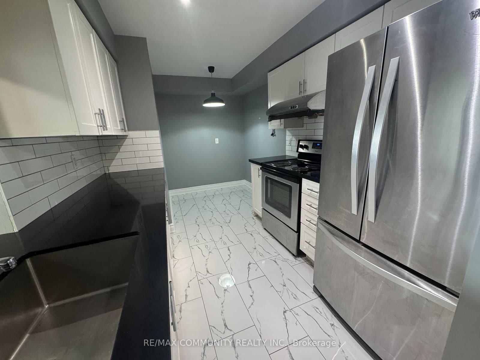 18 Mondeo Drive, Unit 541 thumbnail 22
