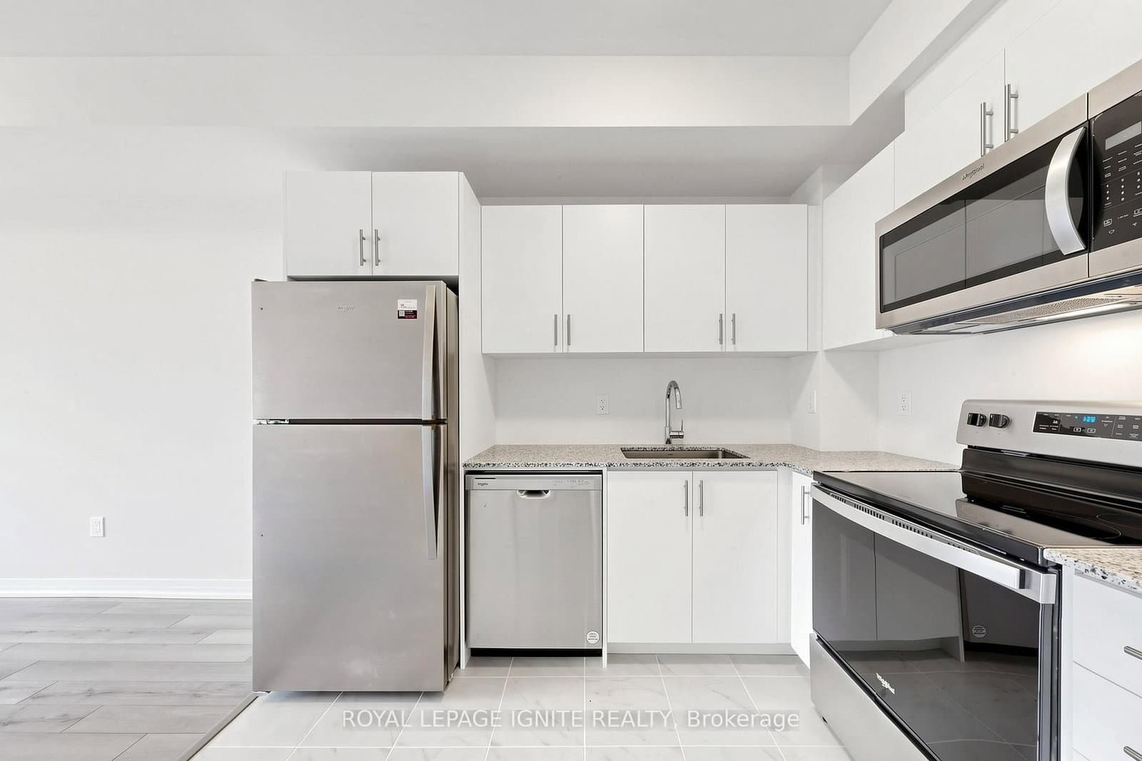 155 Tapscott Road, Unit 22 thumbnail 14