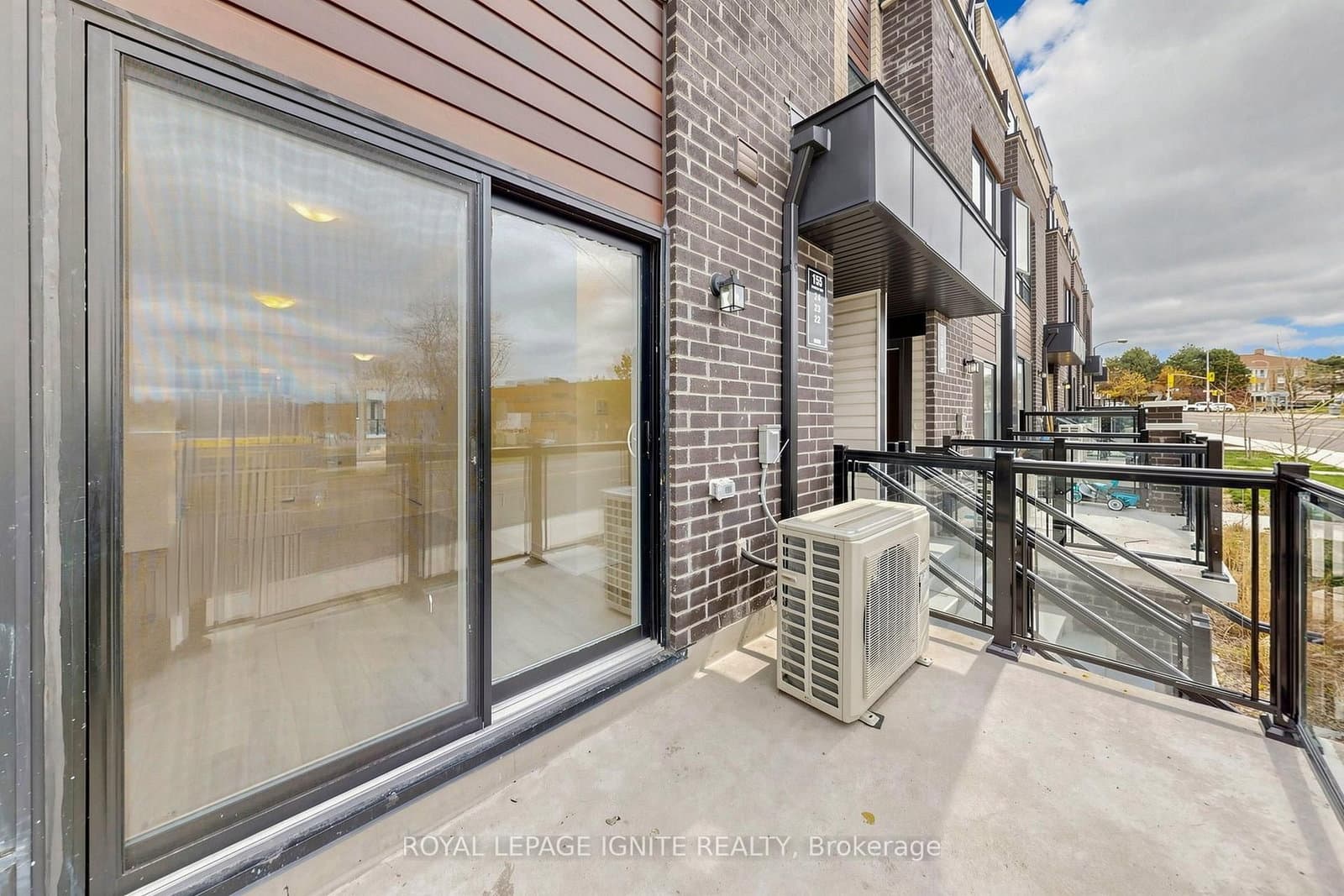 155 Tapscott Road, Unit 22 thumbnail 35