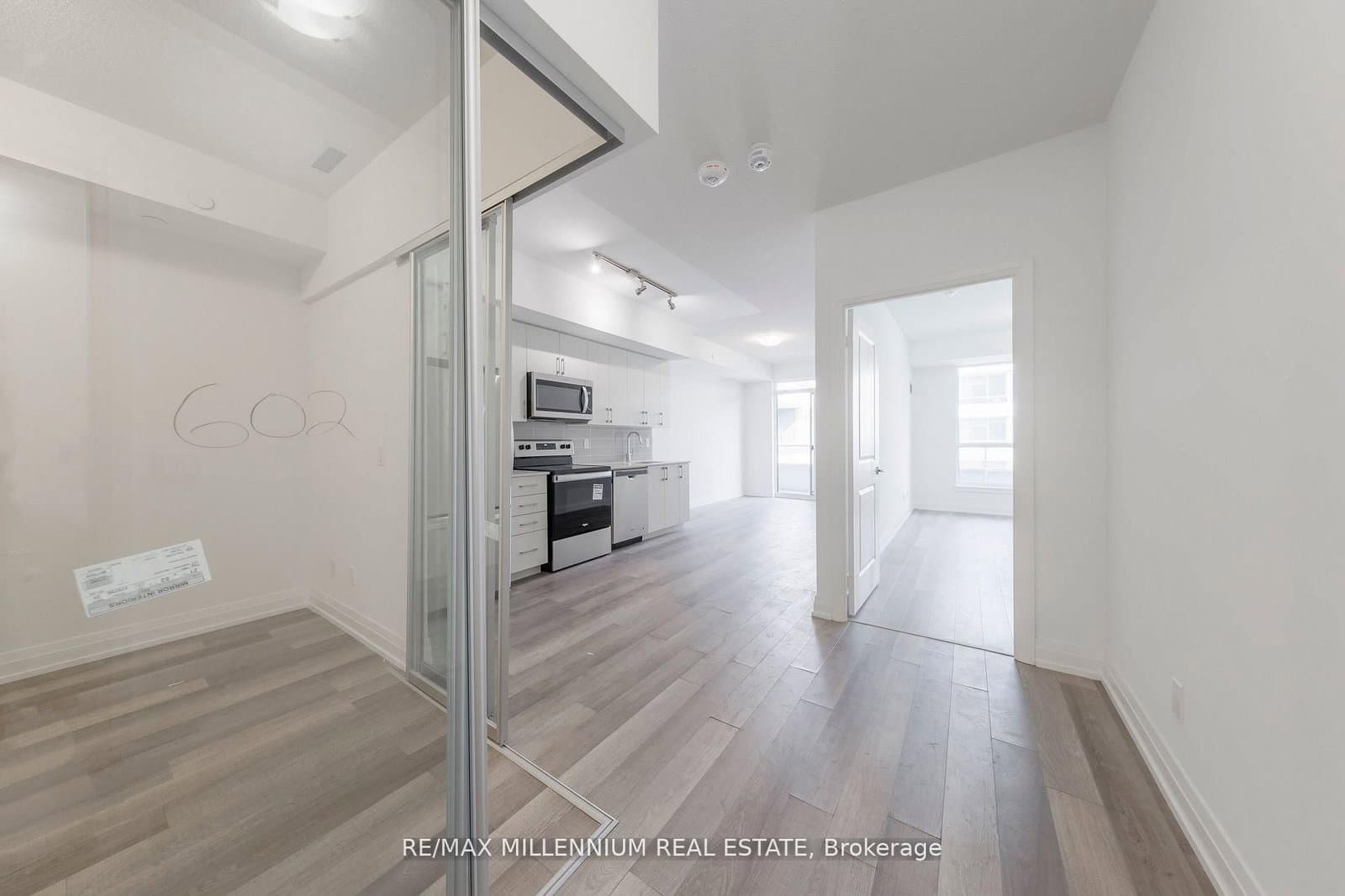 3121 Sheppard Avenue E, Unit 602 thumbnail 8