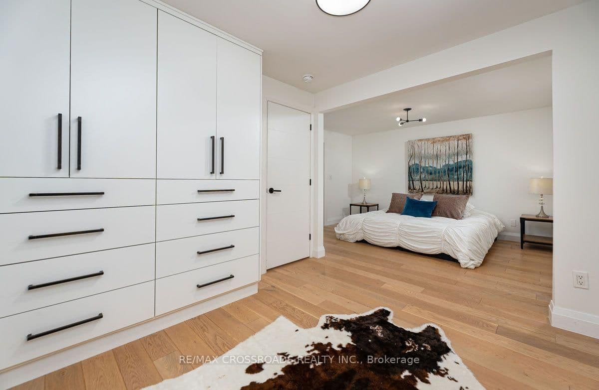 132 Collingsbrook Boulevard thumbnail 18