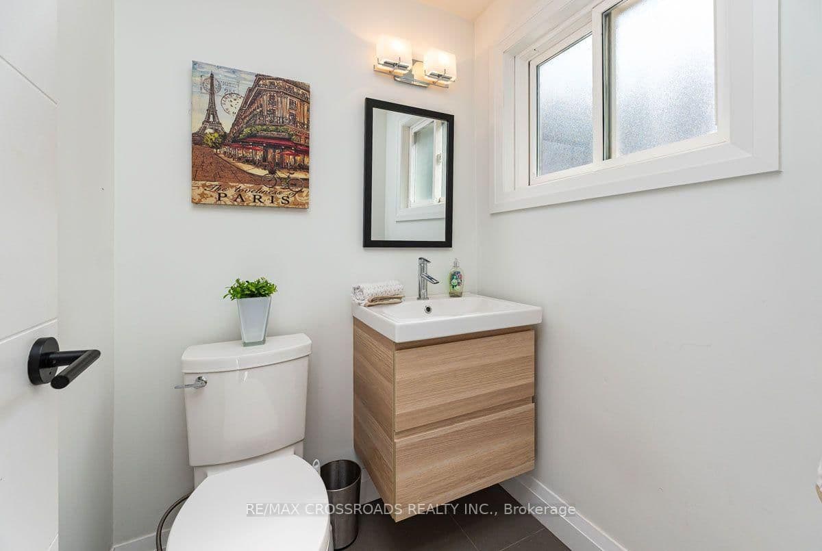 132 Collingsbrook Boulevard thumbnail 22