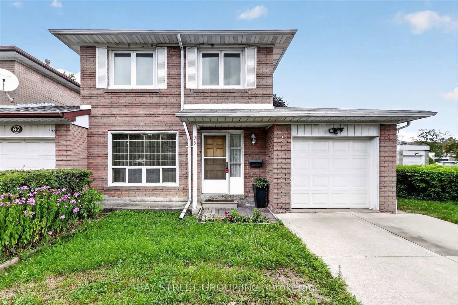 95 TINETA Crescent - Image 1