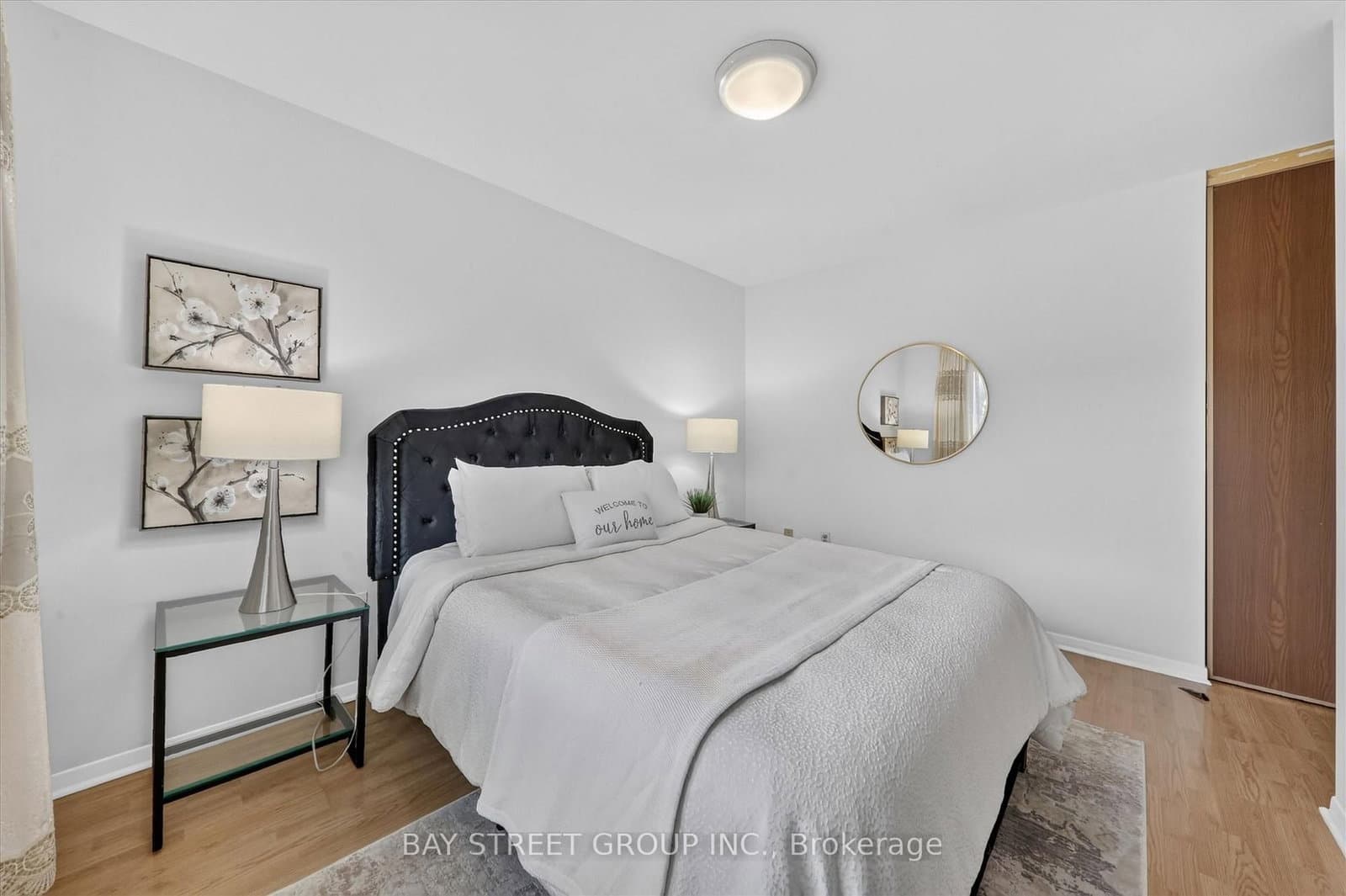 95 TINETA Crescent thumbnail 18