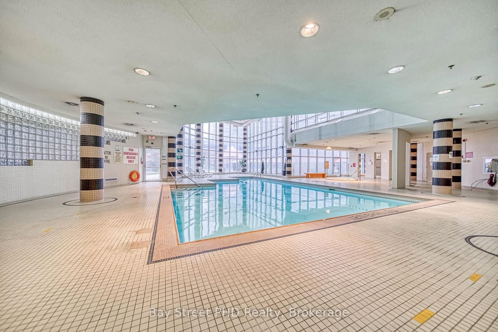 1470 Midland Avenue, Unit 1802 - Image 1