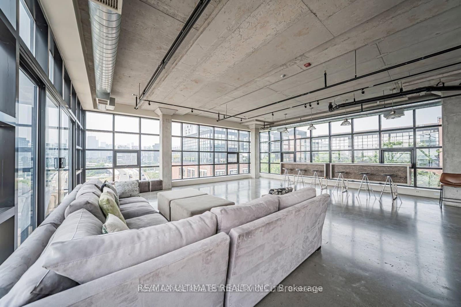 68 Broadview Avenue, Unit 326 thumbnail 19