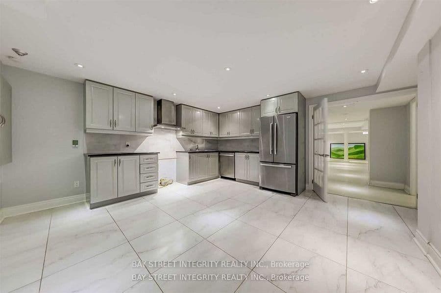 2 Lonsdale Court thumbnail 5
